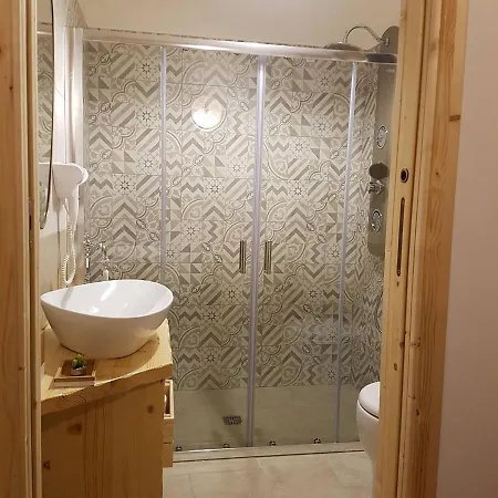 Tenuta Guarascio 3* קאבאלינו די לצ'ה