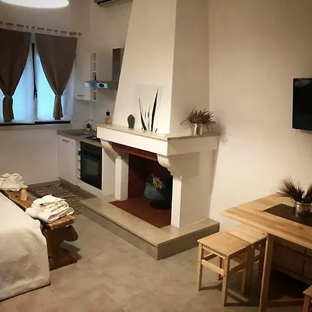 Tenuta Guarascio לינה וארוחת בוקר 3*